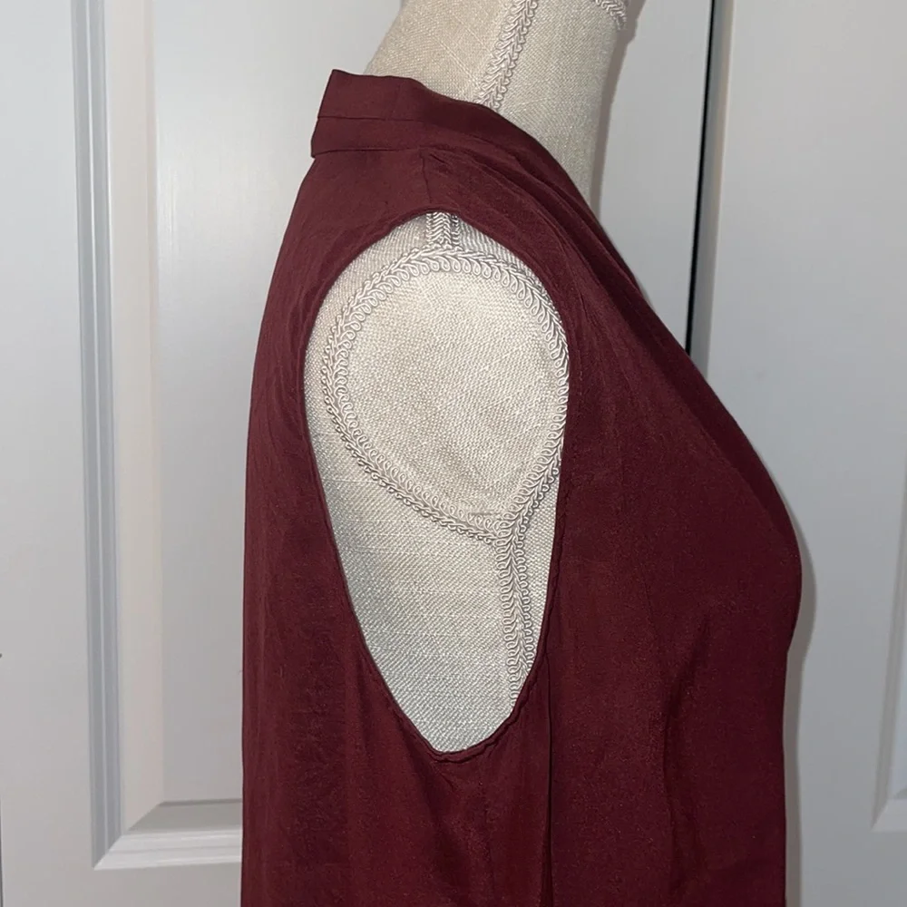 100% silk maroon mulberry sleeveless top - Picture 3 of 4